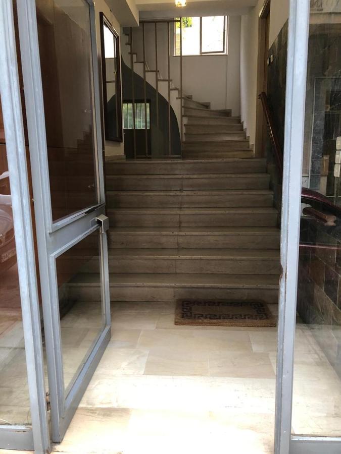 Thiseio Big Apartment Athens